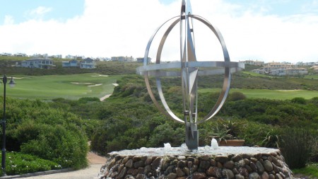 Pinnacle point Entrance